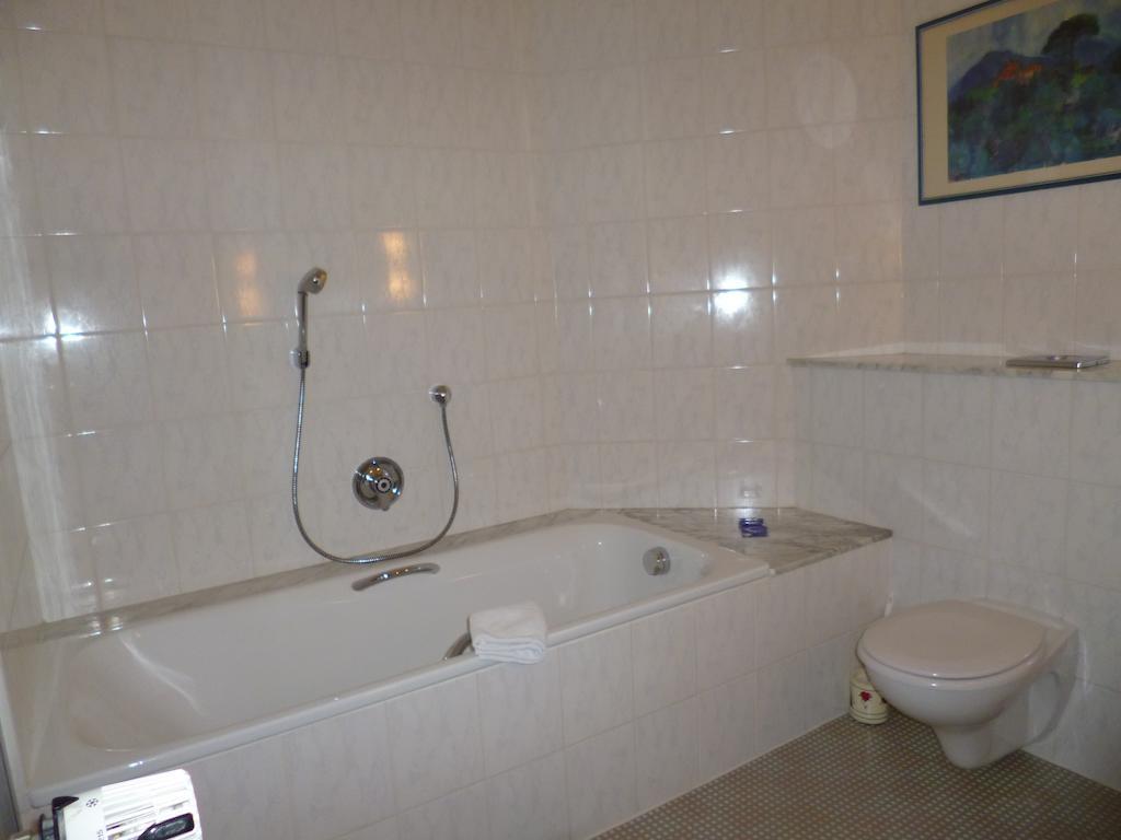 Hotel Restaurant Marbella Мінден Номер фото